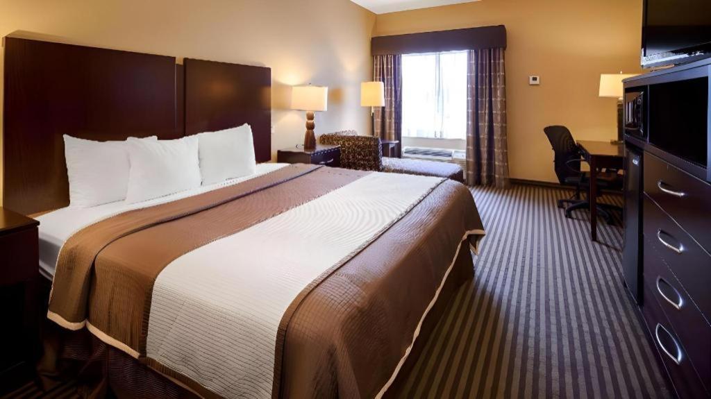 Best Western Oakdale Inn Zewnętrze zdjęcie