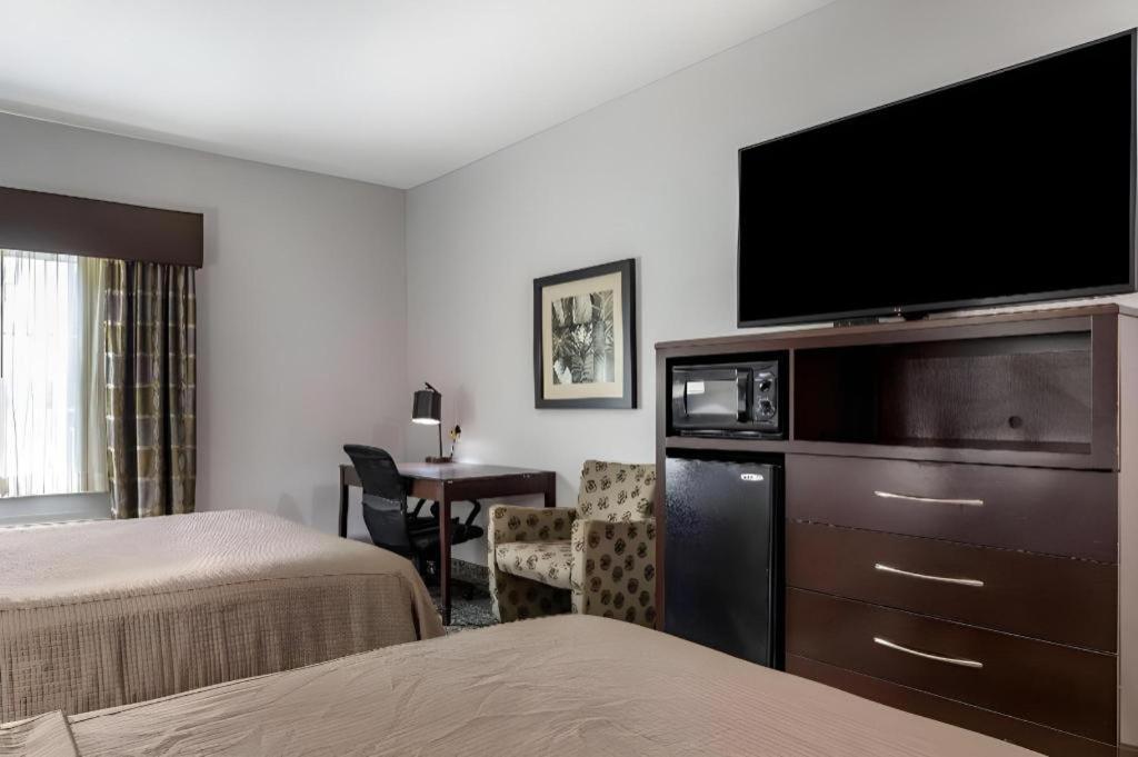 Best Western Oakdale Inn Zewnętrze zdjęcie