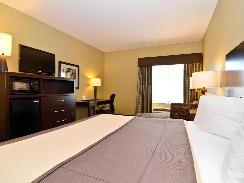 Best Western Oakdale Inn Zewnętrze zdjęcie